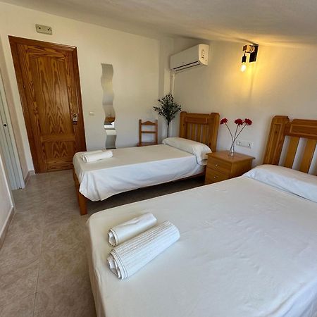 Hostal Sango Sierra De Las Nieves Alozaina Kültér fotó