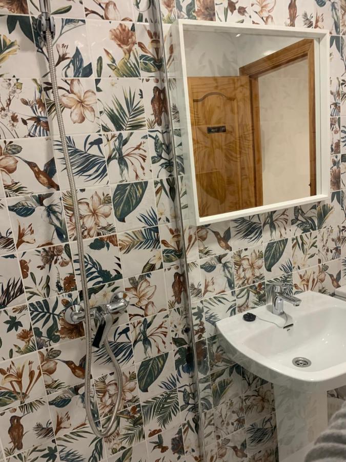 Hostal Sango Sierra De Las Nieves Alozaina Kültér fotó
